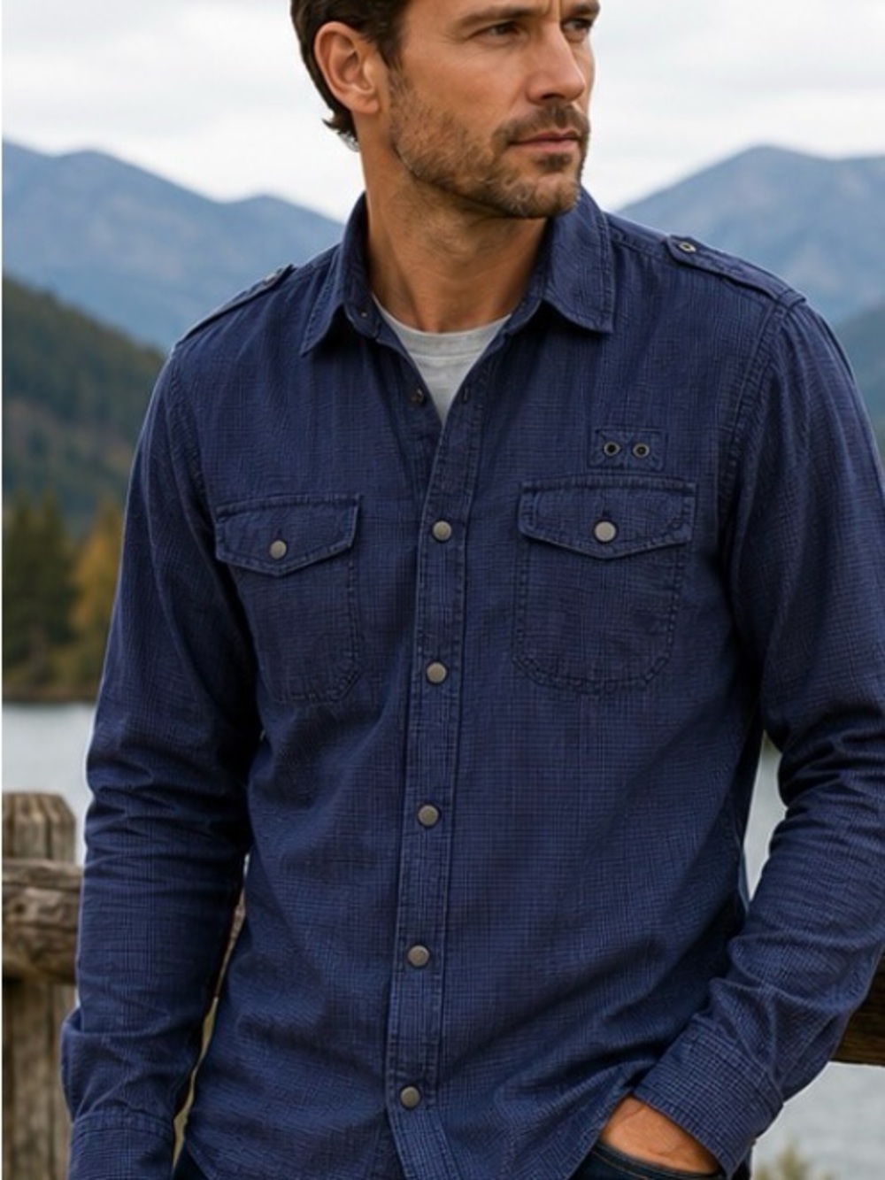 Urban Heritage Men’s Navy Snap Button Shirt – Size Small